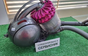 DC52 — При включении питания какой-то нехарактерный звук и запах гари